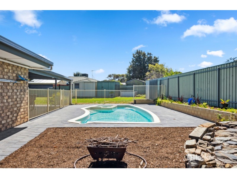 4 Henryk Drive, Hillbank SA 5112