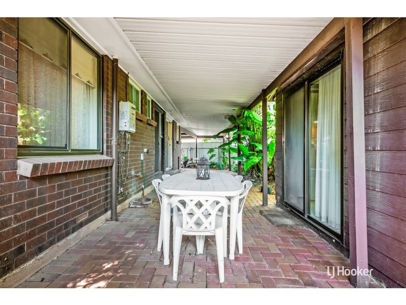 14 Chapman Crescent, Redwood Park SA 5097