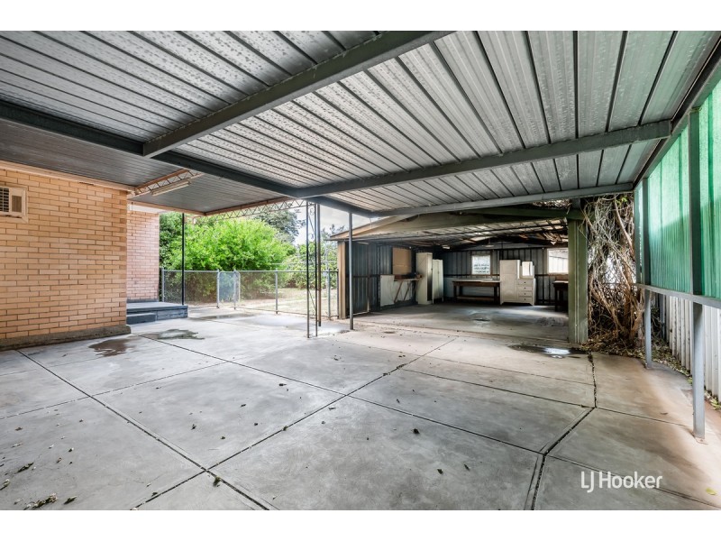18 Deptford Street, Elizabeth Grove SA 5112