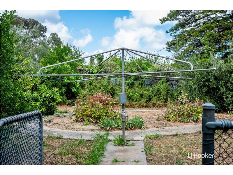 18 Deptford Street, Elizabeth Grove SA 5112