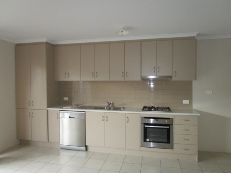 16 Torrens Street, Andrews Farm SA 5114