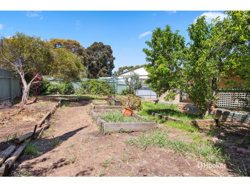 41 Fuller Crescent, Elizabeth East SA 5112