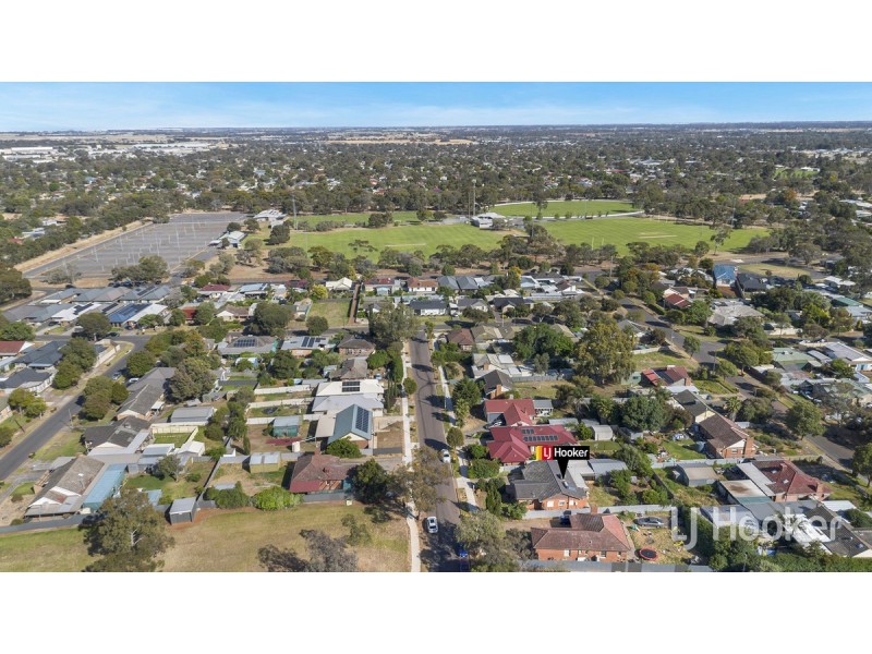 11 Barritt Street, Elizabeth Downs SA 5113