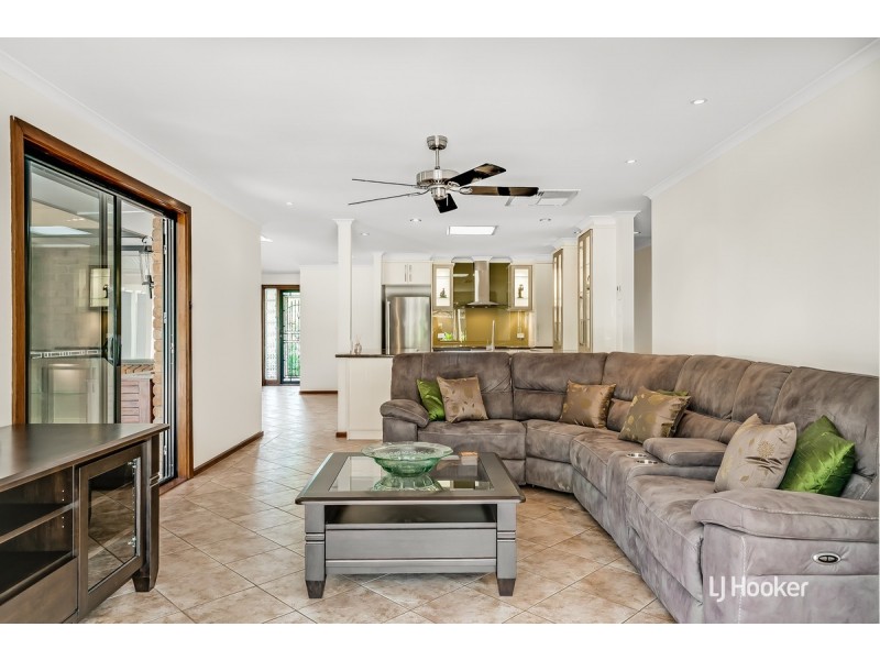 7 Mary Court, Hillbank SA 5112