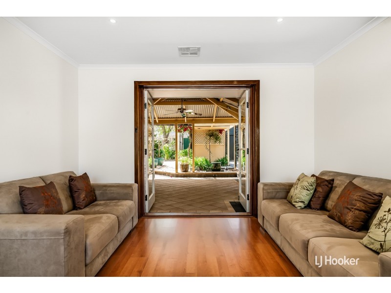 7 Mary Court, Hillbank SA 5112