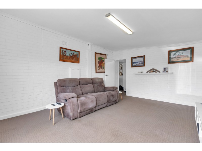 16 Saint Road, Smithfield Plains SA 5114