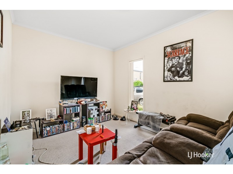 6 Parkside Walk, Smithfield Plains SA 5114