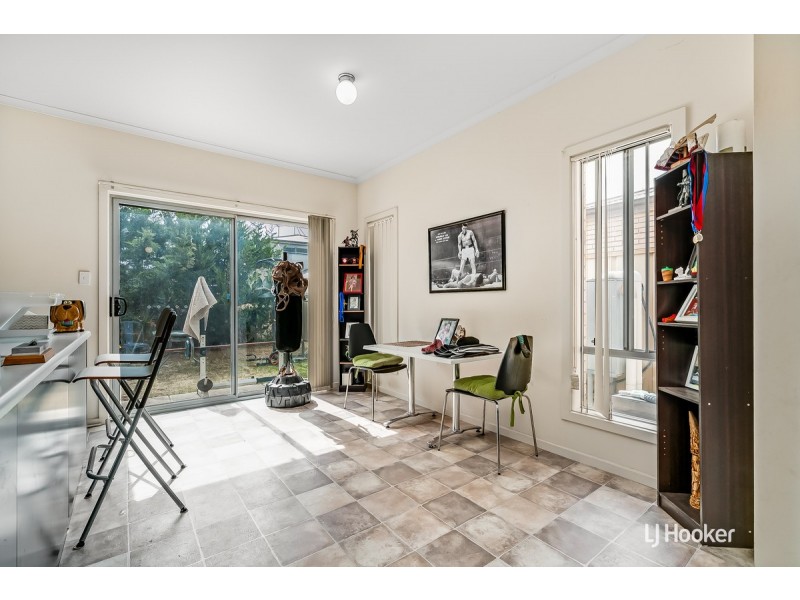 6 Parkside Walk, Smithfield Plains SA 5114