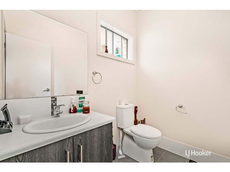 6 Parkside Walk, Smithfield Plains SA 5114