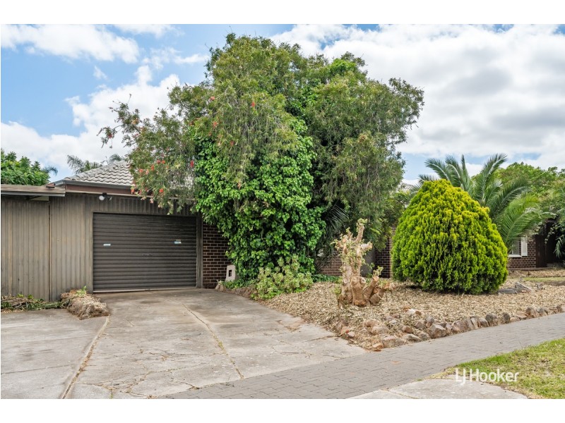 7 Hewish Crescent, Elizabeth Park SA 5113