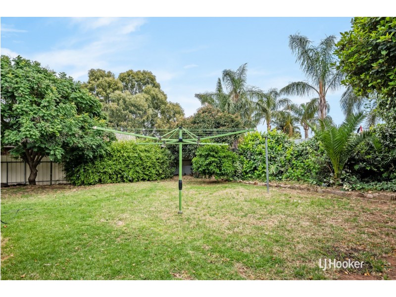 7 Hewish Crescent, Elizabeth Park SA 5113