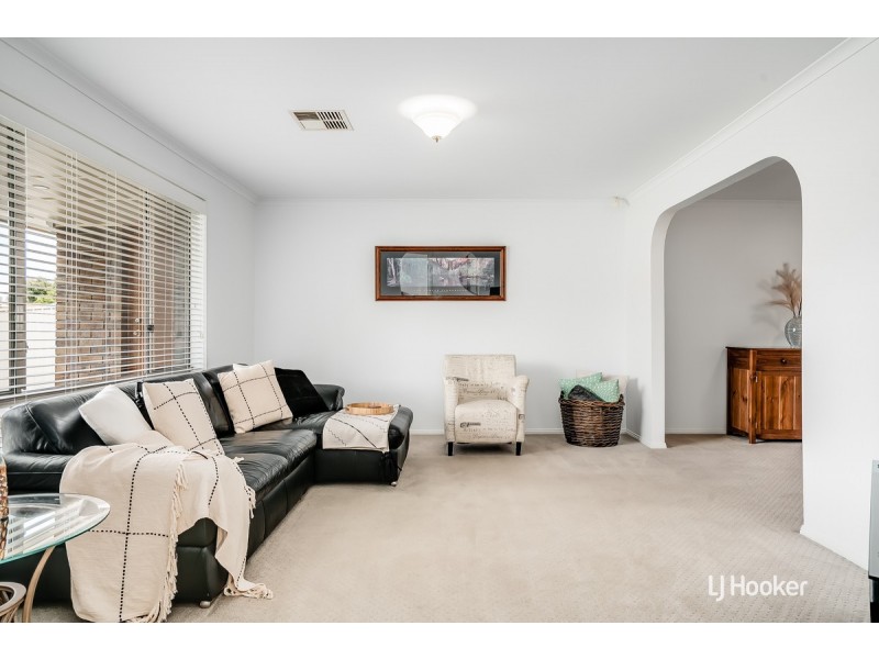 28 Blight Crescent, Hillbank SA 5112