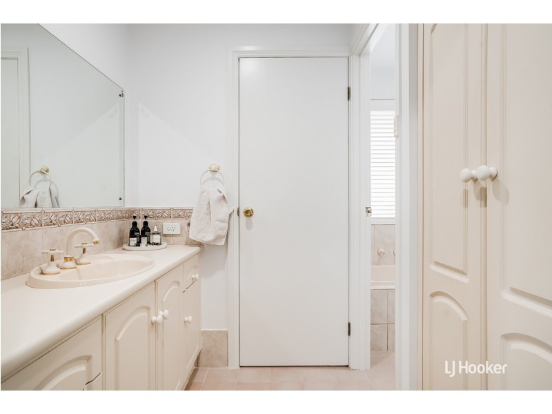 28 Blight Crescent, Hillbank SA 5112