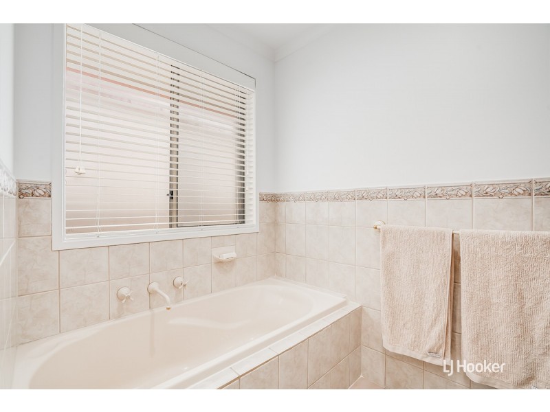 28 Blight Crescent, Hillbank SA 5112