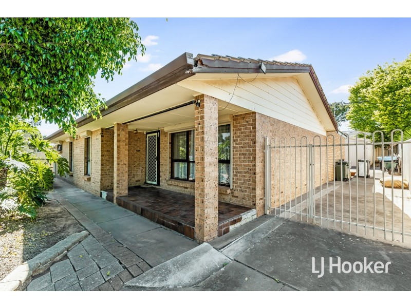 35 Hawker Crescent, Elizabeth East SA 5112