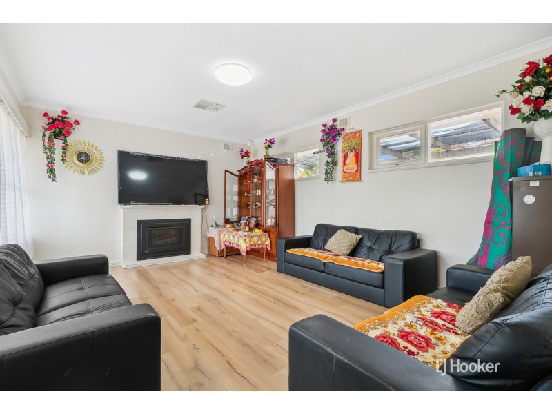 12 Limerick Street, Salisbury Downs SA 5108