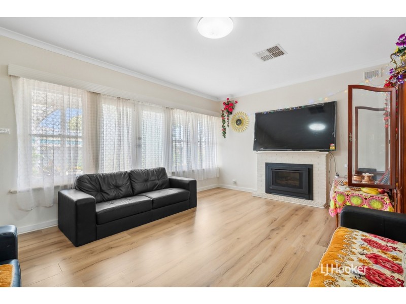 12 Limerick Street, Salisbury Downs SA 5108