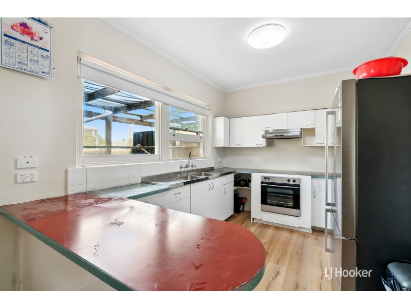 12 Limerick Street, Salisbury Downs SA 5108