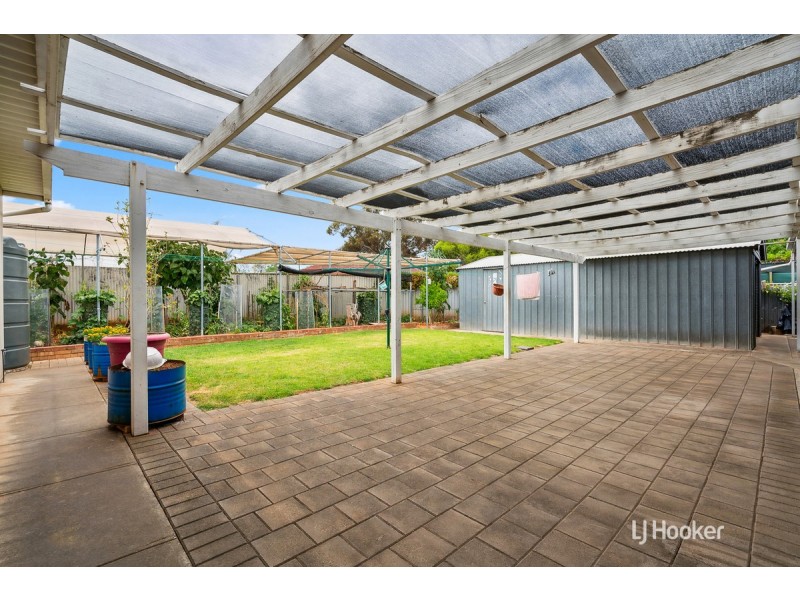 12 Limerick Street, Salisbury Downs SA 5108