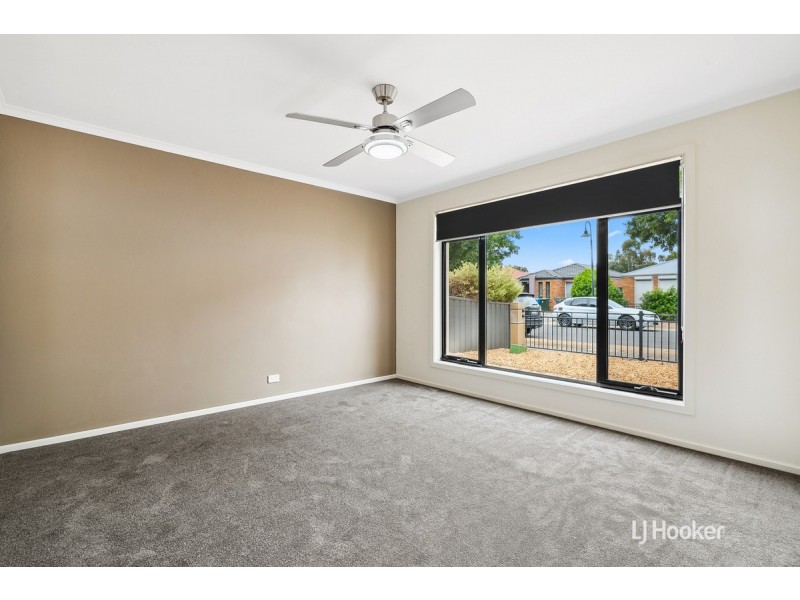 23 Saint Lawrence Avenue, Andrews Farm SA 5114