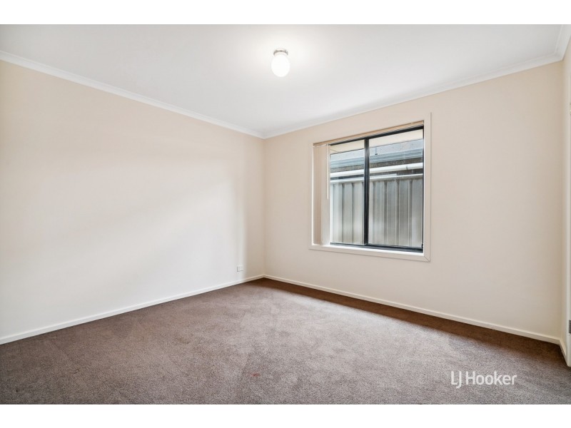 23 Saint Lawrence Avenue, Andrews Farm SA 5114