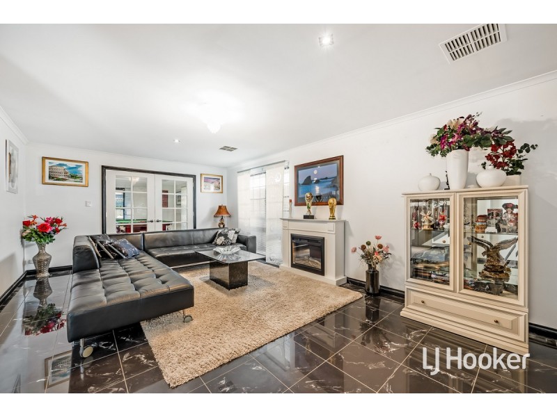 12 Pioneer Court, Salisbury Heights SA 5109