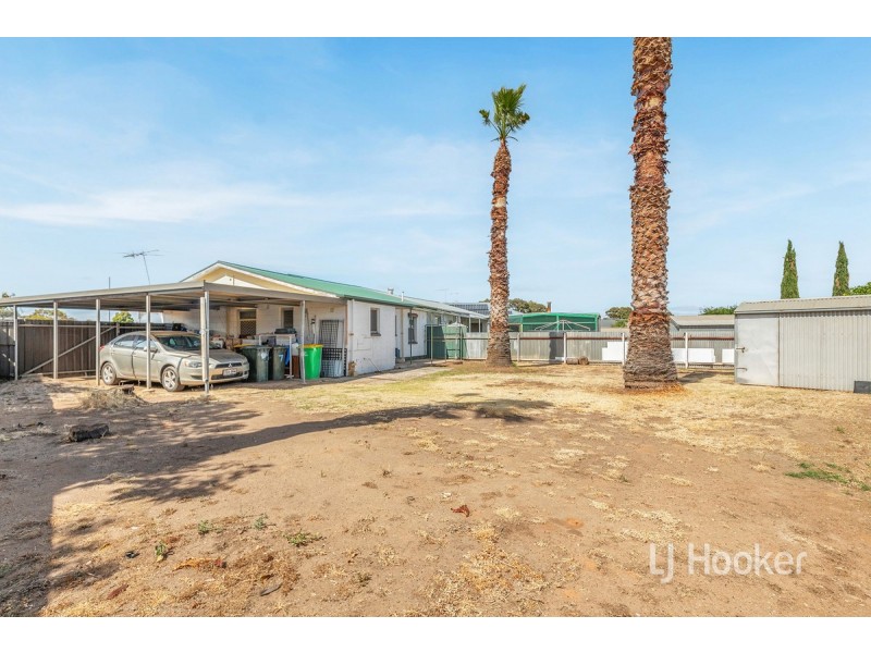 7 Gateshead Crescent, Mansfield Park SA 5012