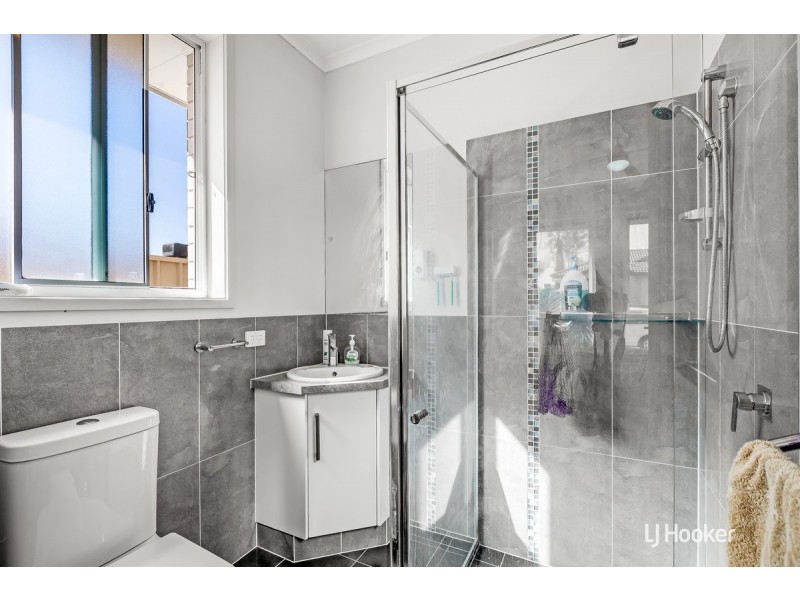 2/15 Martins Road, Salisbury Downs SA 5108