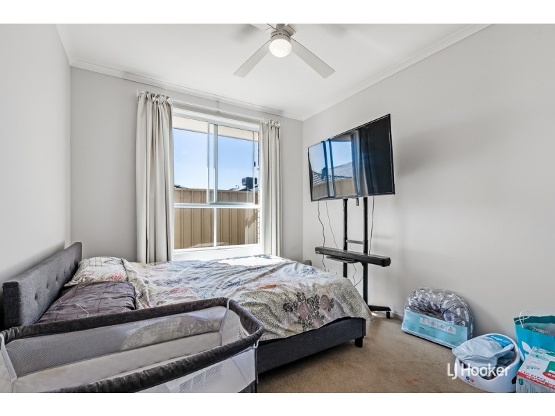 2/15 Martins Road, Salisbury Downs SA 5108