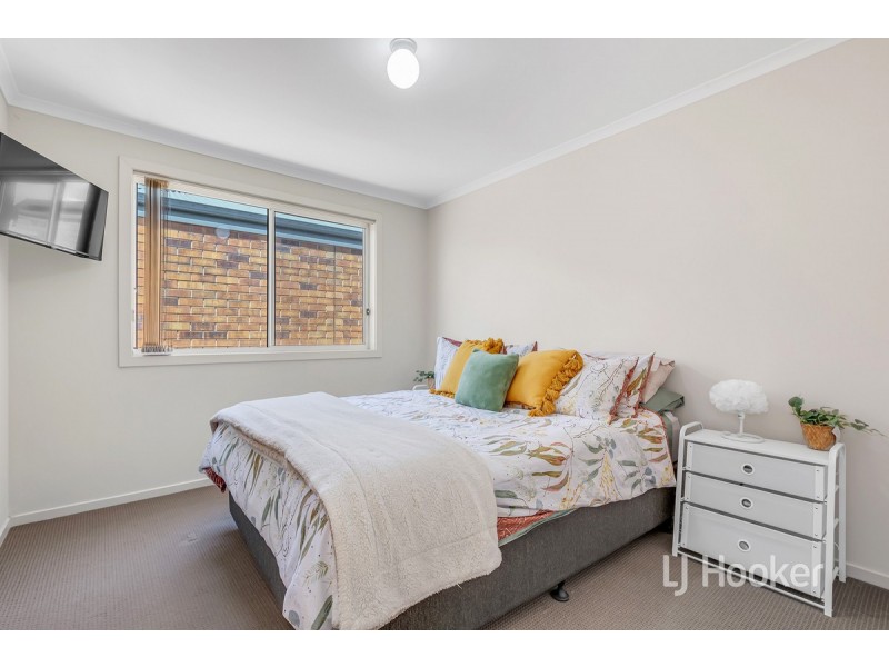 18 Crown Court, Munno Para West SA 5115