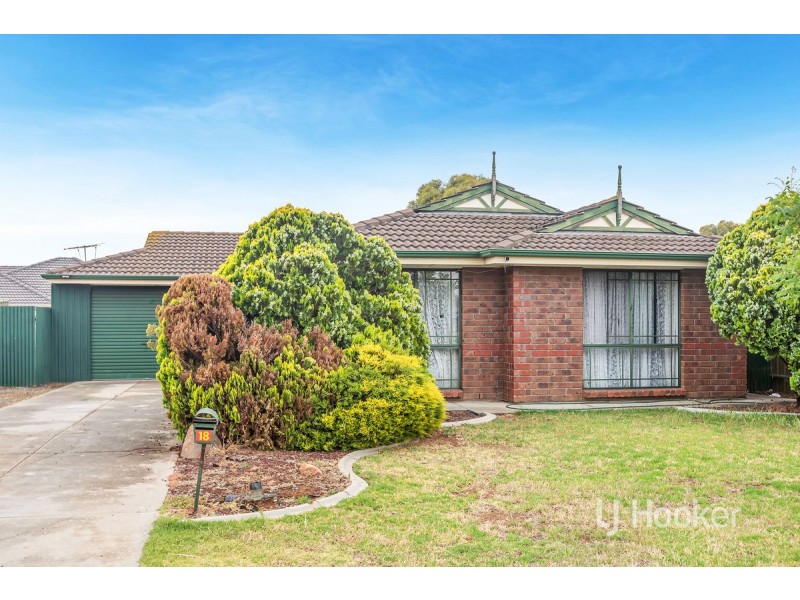 18 Pyrus Crescent, Andrews Farm SA 5114