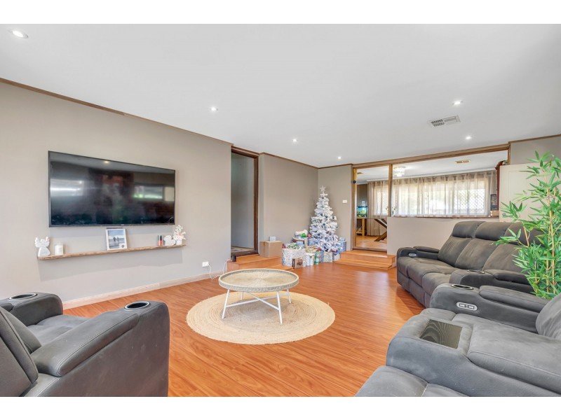 10 Cardnell Crescent, Elizabeth East SA 5112