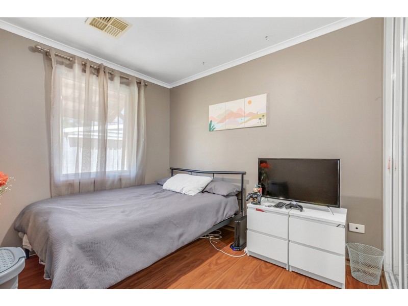 10 Cardnell Crescent, Elizabeth East SA 5112