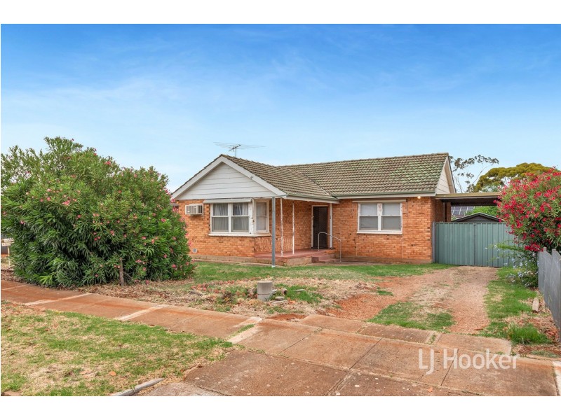 12 McKinlay Street, Elizabeth Downs SA 5113