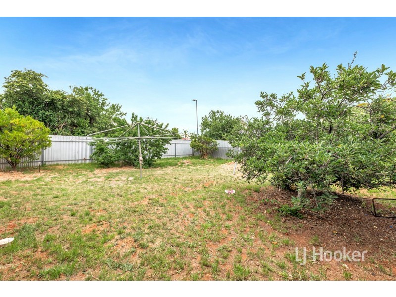 12 McKinlay Street, Elizabeth Downs SA 5113