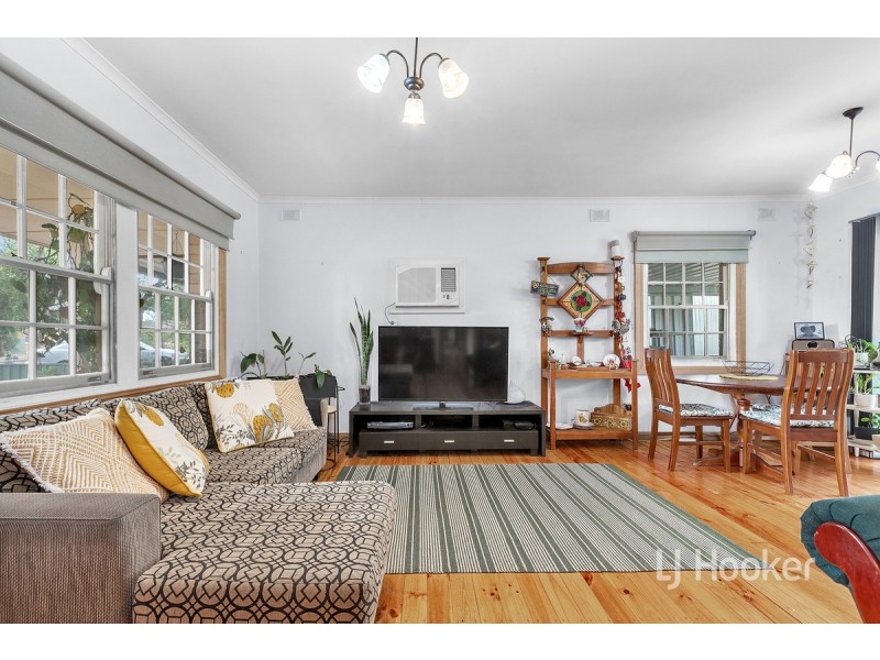 10 Beaminster Road, Elizabeth Park SA 5113