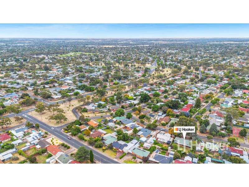 10 Beaminster Road, Elizabeth Park SA 5113