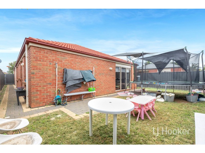 18 Callabonna Avenue, Andrews Farm SA 5114