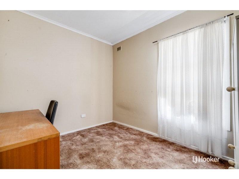 12 Crabb Road, Smithfield Plains SA 5114