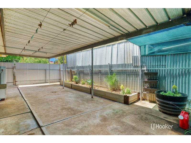 10 Preston Street, Elizabeth Downs SA 5113