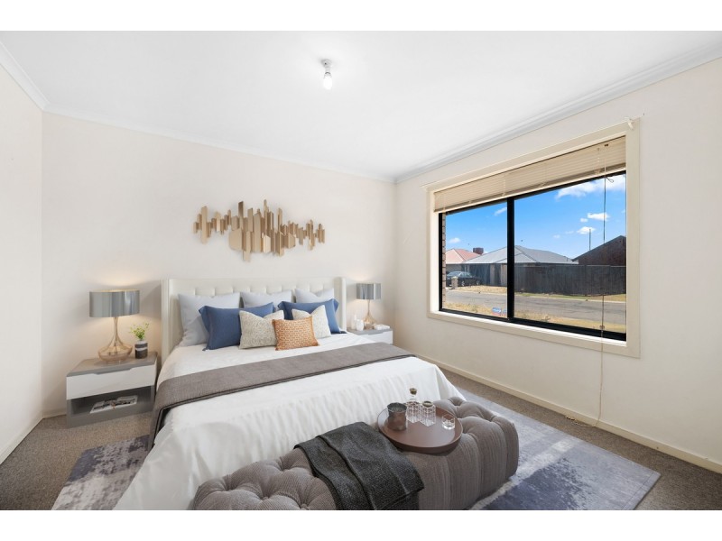 10 Dylan Court, Smithfield SA 5114