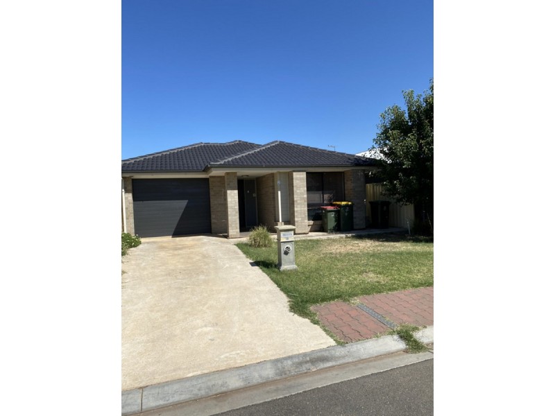 2 Cadillac Street, Munno Para West SA 5115
