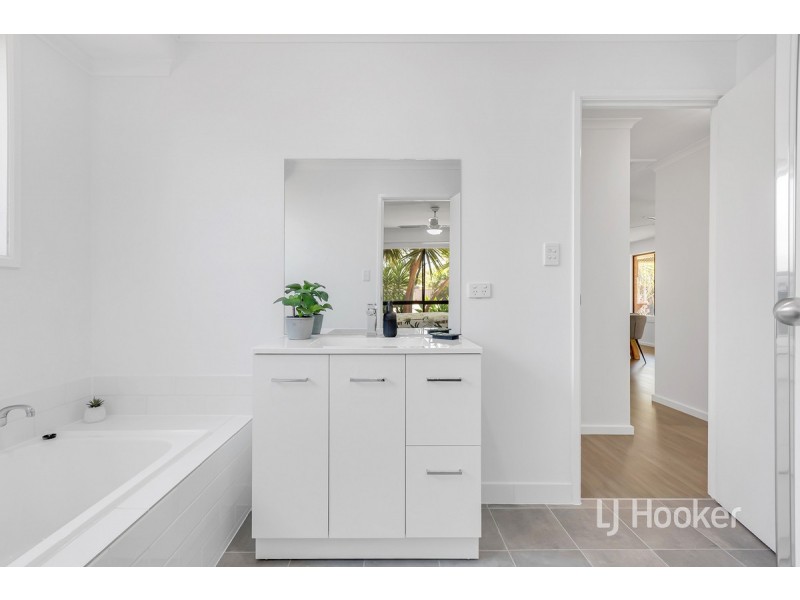 26 Harvest Court, Andrews Farm SA 5114