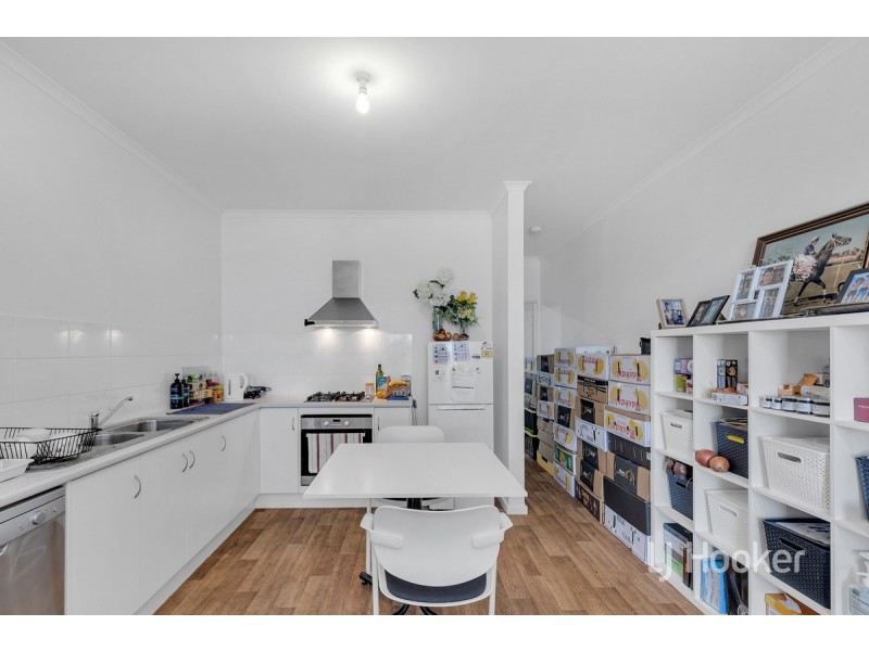 Unit 1 & 2/230 Newton Boulevard, Munno Para SA 5115