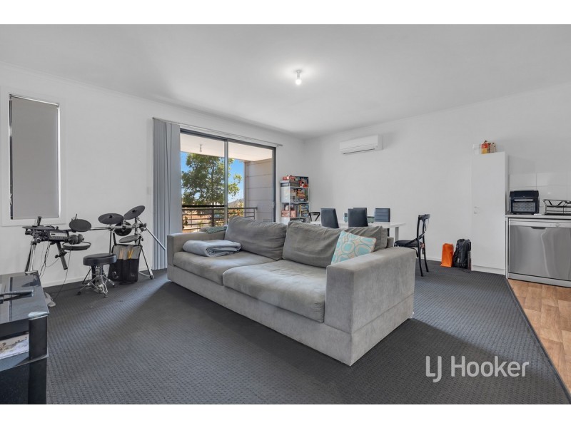 Unit 1 & 2/230 Newton Boulevard, Munno Para SA 5115