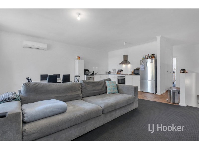 Unit 1 & 2/230 Newton Boulevard, Munno Para SA 5115