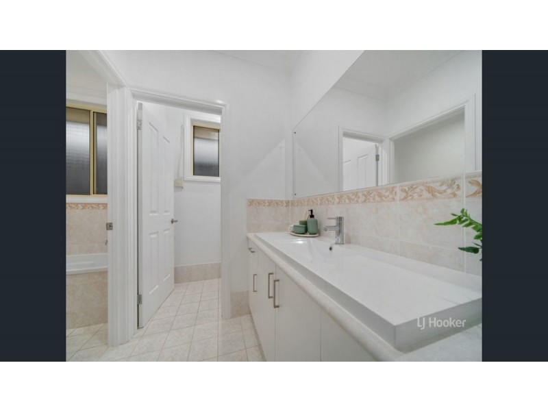 42 Delamere Drive, Paralowie SA 5108