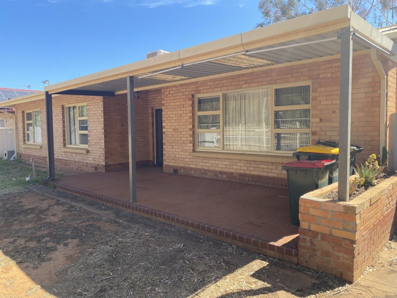 24 Shaftesbury Road, Elizabeth Vale SA 5112