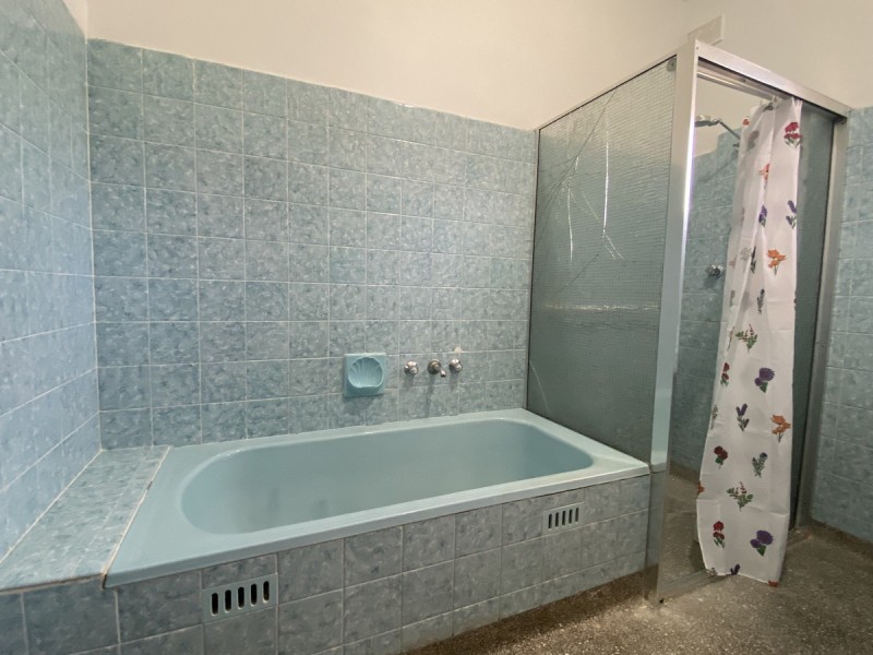 24 Shaftesbury Road, Elizabeth Vale SA 5112