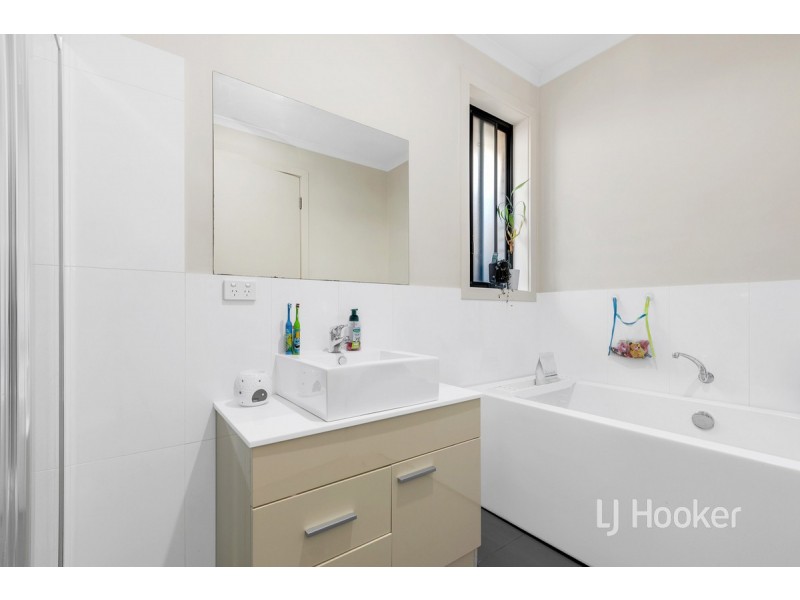 4D Mavros Road, Elizabeth Downs SA 5113